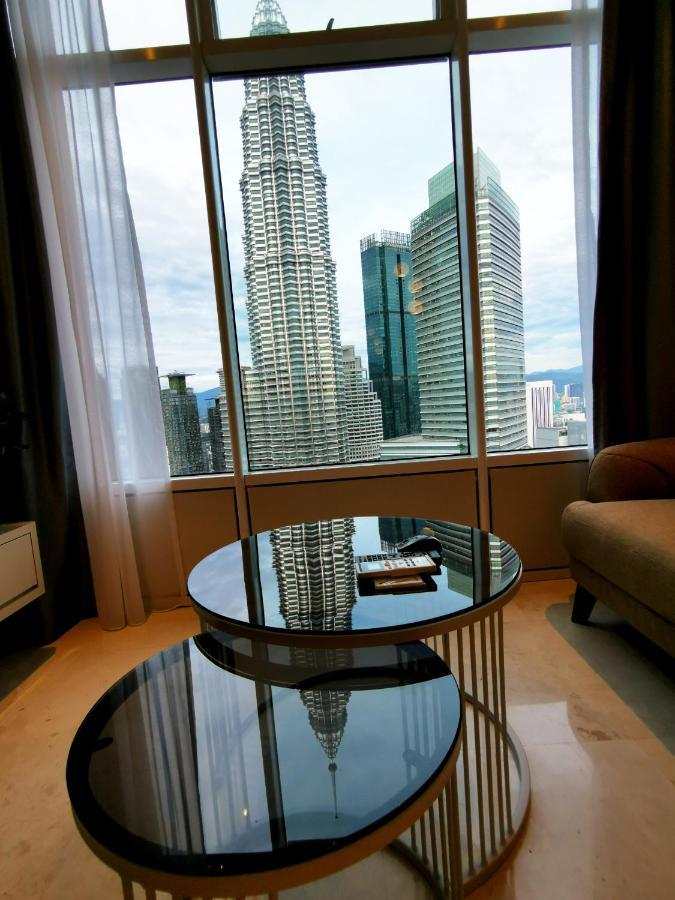 Sky Suites Klcc By Autumn Suites Premium Stay Kuala Lumpur Exterior foto